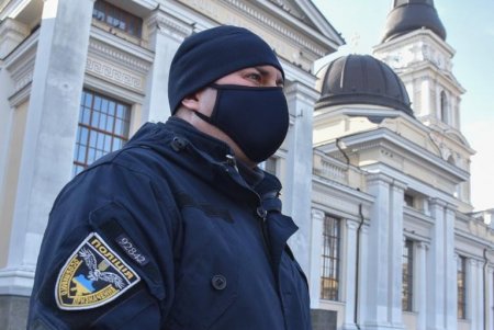 На Рождество более двух тысяч полицейских и нацгвардейцев будут охранять порядок в храмах и местах массовых мероприятий региона (фото)