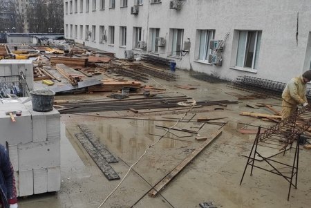В Суворовском районе модернизируют детскую больницу №3: сейчас ведется отделка старого помещения (фото)