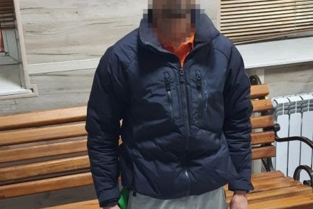 В центре Одессы на мужчину напали неизвестные с ножом и отобрали деньги (фото)