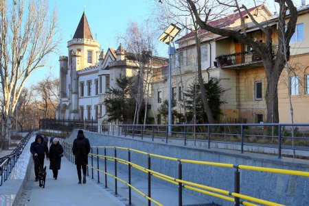 Одесситы и гости города уже могут прогуляться по обновленному бульвару Жванецкого (фоторепортаж) 
