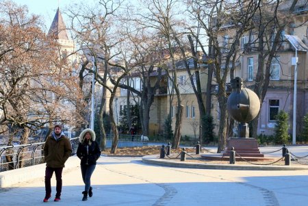 Одесситы и гости города уже могут прогуляться по обновленному бульвару Жванецкого (фоторепортаж) 