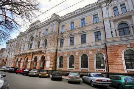 Здание одесского Главпочтамта - архитектурное  украшение улицы Садовой (фоторепортаж)