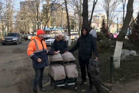 За выходные жители города сдали в пункты приема около тысячи новогодних елок (фото)