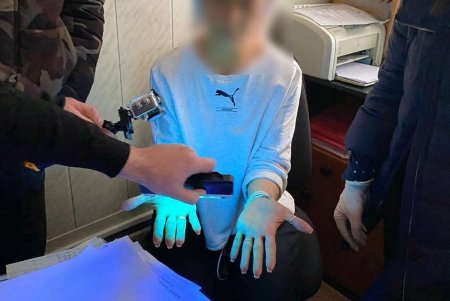 В Одессе под суд пойдет регистратор, вымогавшая за приватизацию квартиры взятку в 1200 долларов США (фото)
