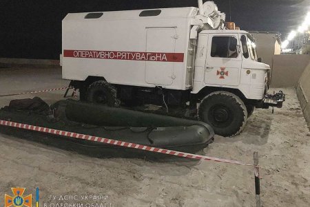 В местах крещенских купаний спасатели развернули три палатки (фото)