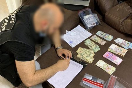 В Одессе за распространение изображений порнографического характера судят трех членов преступной группы (фото)