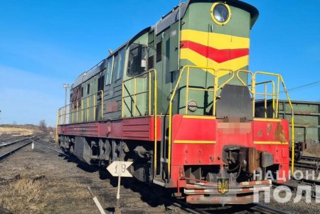 В порту под Одессой тепловоз переехал работника железной дороги (фото)