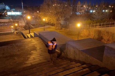 В течение недели коммунальщики наводили порядок на городских улицах (фото)