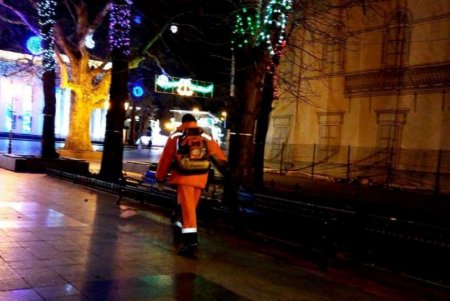 В течение недели коммунальщики наводили порядок на городских улицах (фото)