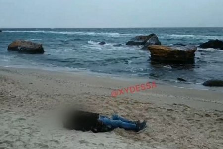 На пляже возле Трассы здоровья нашли труп