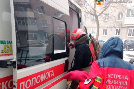 В Черноморске на пожаре спасли человека (фото)