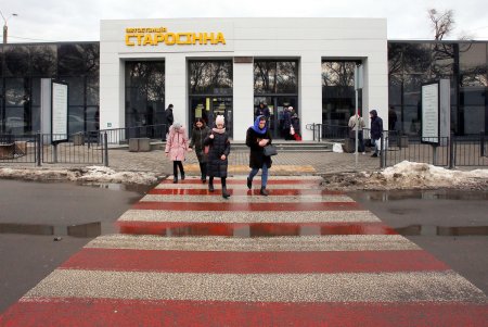 Старосенная площадь - любимое место для отдыха не только одесситов, но и туристов (фоторепортаж)