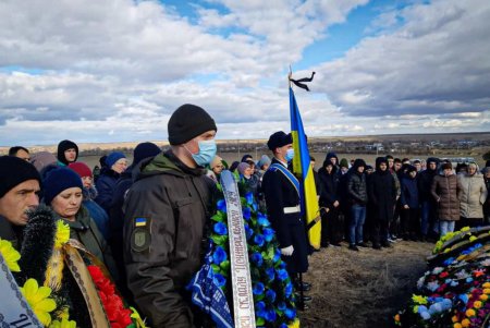 В Одесской области попрощались с гвардейцем, который погиб во время стрельбы в Днепре (фото)