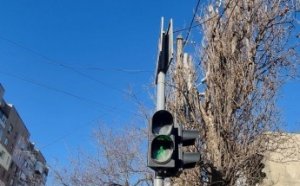 В Одессе продолжаются работы по восстановлению, ремонту, замене знаков дорожного движения во всех районах города (фото)