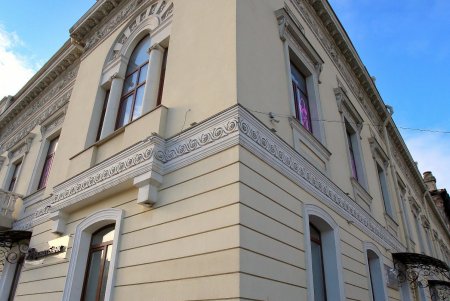 История Тираспольской: старинные здания, обновленные тротуары и современная четырехполосная дорога (фоторепортаж)