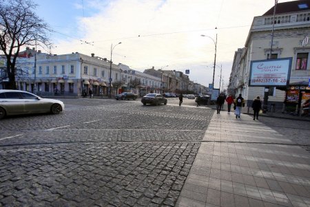 История Тираспольской: старинные здания, обновленные тротуары и современная четырехполосная дорога (фоторепортаж)