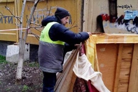 В Одессе состоялся субботник с привлечением спецтехники (фоторепортаж)