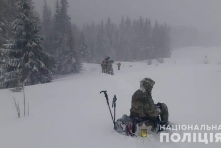 В Карпатах курсанты одесской Военной академии проходят подготовку, пребывая в экстремальных условиях (фото)