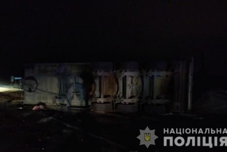 В смертельном ДТП на автодороге Одесса-Николаев погибли три человека (фото)