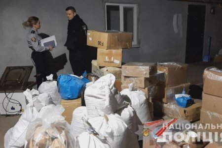 Супружеская пара одесситов фальсифицировала кофейные напитки и продавала под видом известных брендов (фото, видео)