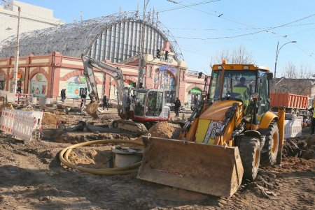 Капремонт Преображенской угол Пантелеймоновской: укрепление коллектора, замена инженерных сетей и установка новых опор (фоторепортаж) 