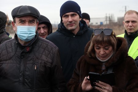 Мэр Одессы проинспектировал строительство дороги в порт совместно с жителями Большевика и Кривой Балки (фото, видео)
