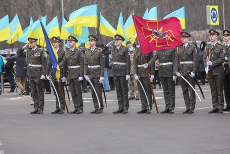 В Одессе торжественно подняли Государственный Флаг Украины по случаю Дня единения (фото, видео)