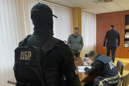 В Одессе и других городах преступная группировка выдавала метадон под видом государственной программы борьбы с наркоманией (видео, фото)