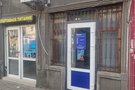 Демонтировали 25 незаконных рекламных вывесок с фасадов местных зданий (фото)