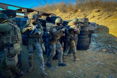 Одесские нацгвардейцы провели учебные стрельбы на военных полигонах (фото)
