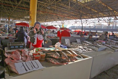 Старые рыбные ряды демонтировали на рынке «Привоз» (фоторепортаж)