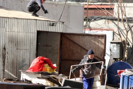 Старые рыбные ряды демонтировали на рынке «Привоз» (фоторепортаж)