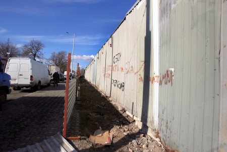 Старые рыбные ряды демонтировали на рынке «Привоз» (фоторепортаж)
