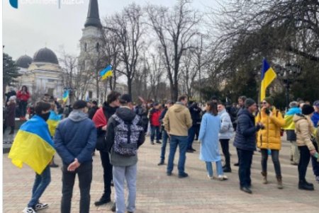 Более полутысячи одесситов принимают участие в Марше Единства (фото)