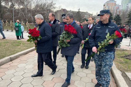 Память Героев Небесной Сотни почтили в Одессе (фото)