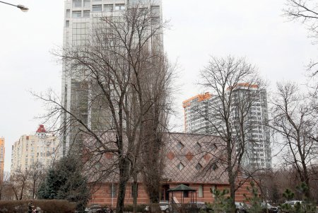 Прогулка по проспекту Гагарина (фоторепортаж)