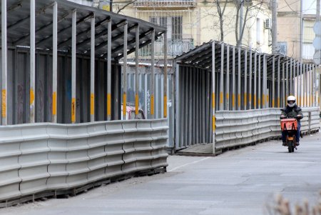 Прогулка по проспекту Гагарина (фоторепортаж)