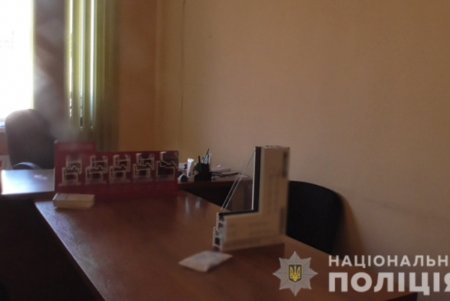 В Одессе злоумышленники под видом продажи металлопластиковых окон присвоили более полумиллиона гривен (фото)
