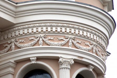 Одесситы уже смогут увидеть первые результаты капитального ремонта дома Либмана (фоторепортаж) 