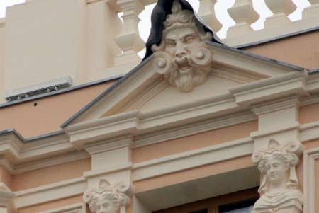Одесситы уже смогут увидеть первые результаты капитального ремонта дома Либмана (фоторепортаж) 