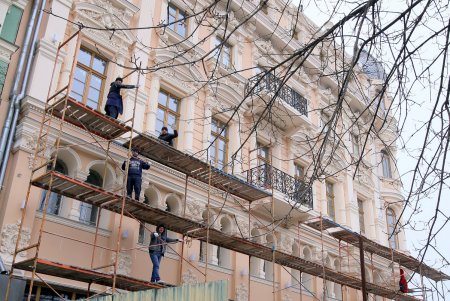 Одесситы уже смогут увидеть первые результаты капитального ремонта дома Либмана (фоторепортаж) 