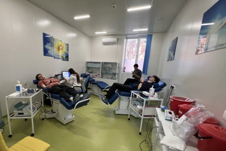 «У кого есть возможность, приходите в наши пункты и сдавайте донорскую кровь», – вице-мэр Светлана Бедрега (фото, видео)