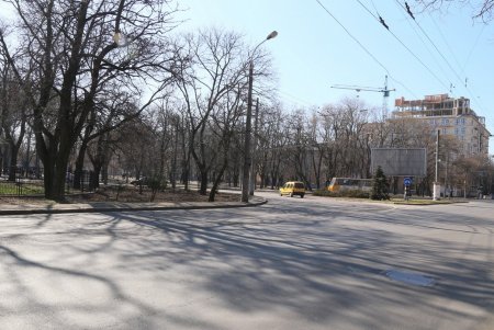 Военное положение в Одессе, день второй (фоторепортаж)