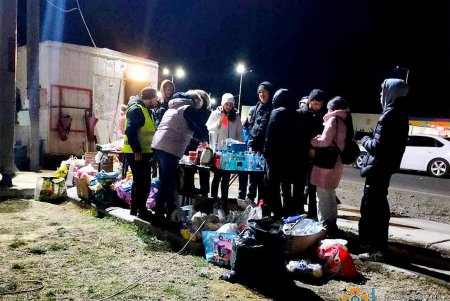 Более тысячи украинцев обратились за помощью в пункт жизнеобеспечения на КПП «Орловка-Исакча» (фото)