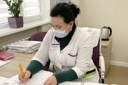Одесские медики продолжают оказывать помощь пациентам (фото)