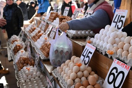Мэр Одессы побывал на Привозе: продукты на самом большом рынке города в наличии и в ассортименте (фото)