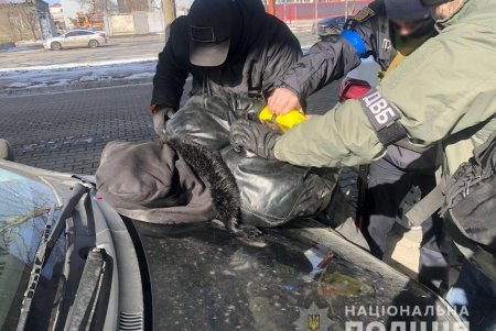 В Одессе задержали иностранца с двумя гранатами (фото, видео)