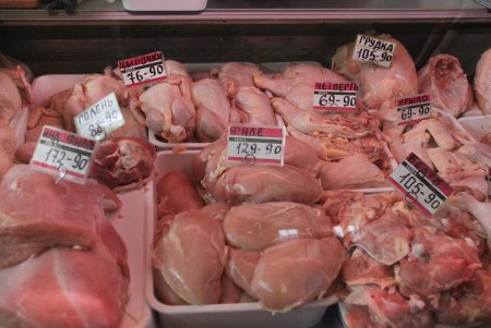 На одесском Привозе продукты есть в изобилии (фоторепортаж)