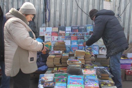 На одесском Привозе продукты есть в изобилии (фоторепортаж)