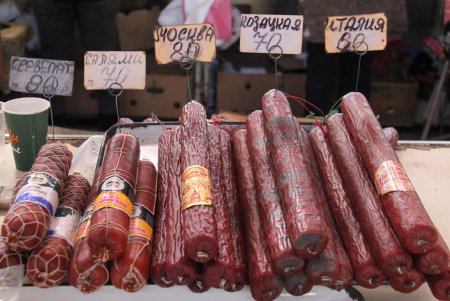На одесском Привозе продукты есть в изобилии (фоторепортаж)